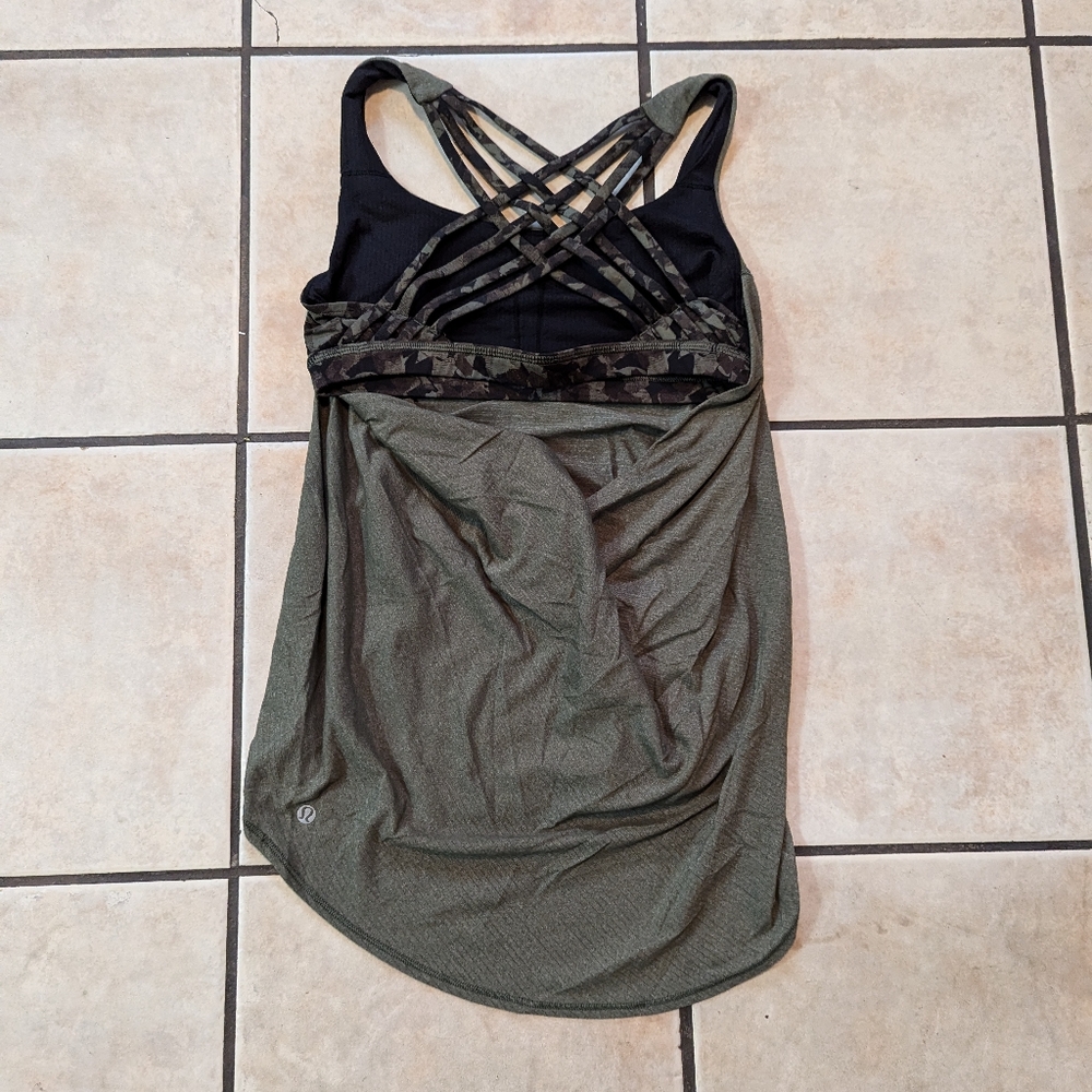 Lululemon Wild Tank - Picture 2 of 3